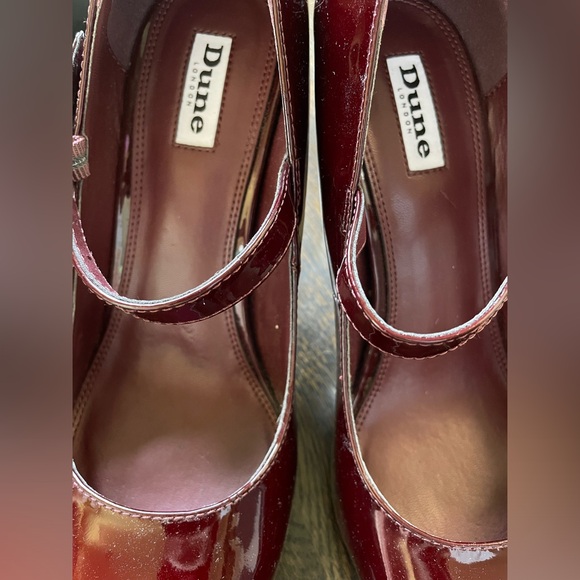 DUNE of London classic burgundy patent Mary Jane heels. - Picture 9 of 16